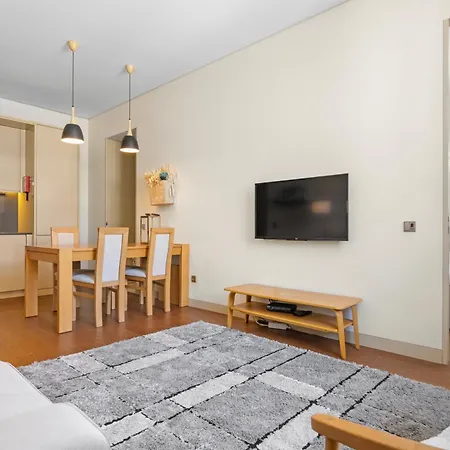 Timeout Market 2 Bedrooms * Lizbona