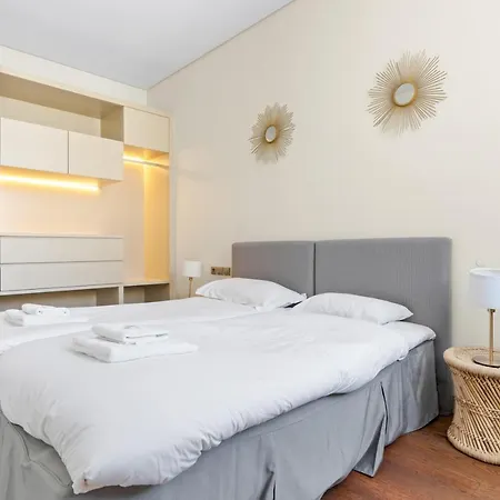 Timeout Market 2 Bedrooms